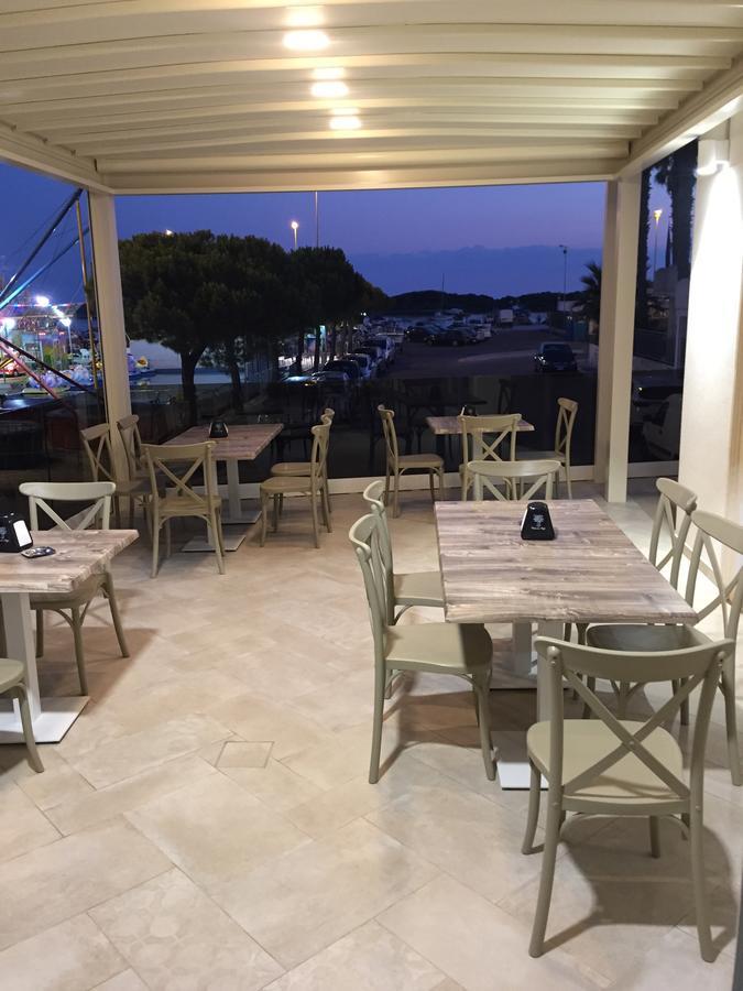 Bella Costa - lungomare Porto Cesareo Hotel Esterno foto